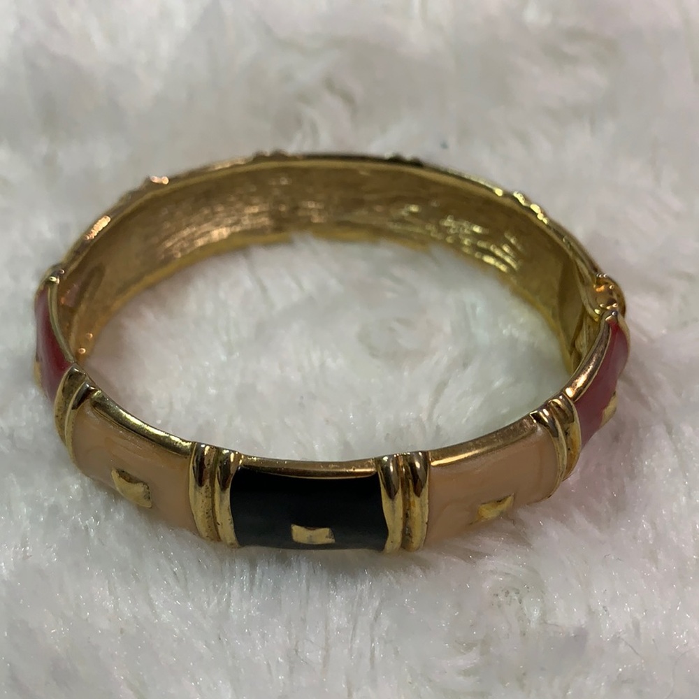Enamel bracelet